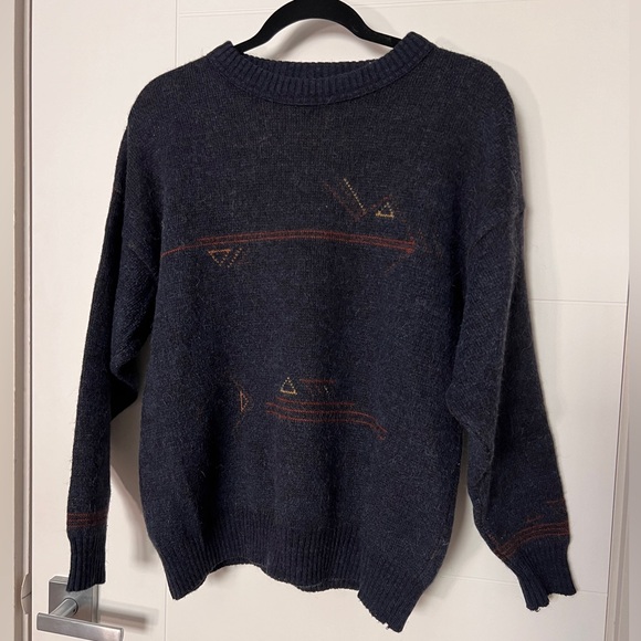 Vintage Crew Neck Sweater - Picture 1 of 16